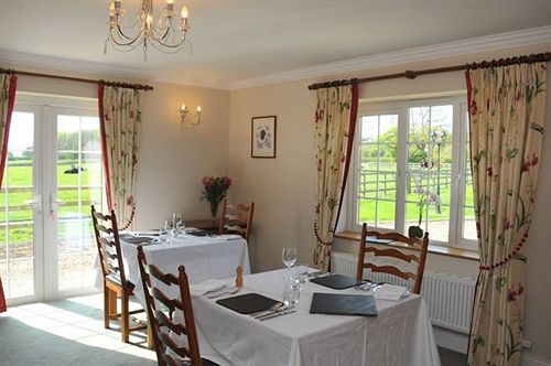 The Paddock Bed and Breakfast Haverfordwest Exteriör bild